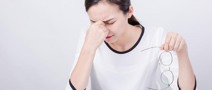 結(jié)膜炎容易與哪些疾病混淆？有哪些并發(fā)癥？