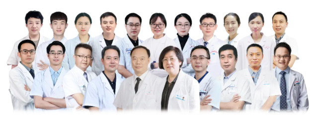 廈門眼科中心眼底病?？漆t(yī)師團(tuán)隊(duì)